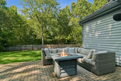634 Raintree Road, Buffalo Grove, IL 60089 - Photo 28
