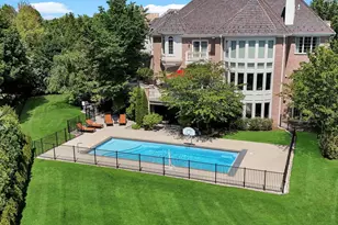 151 Palmer Cir, Vernon Hills, IL 60061 - Photo 84