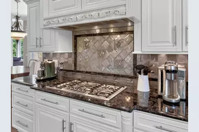 151 Palmer Circle, Vernon Hills, IL 60061 - Photo 18