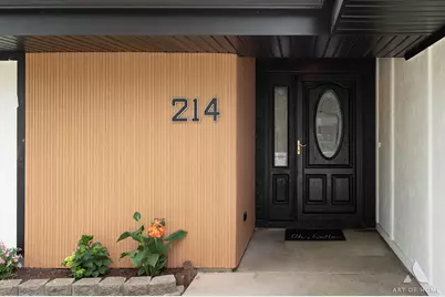 214 Cambridge Lane, Bloomingdale, IL 60108 - Photo 2