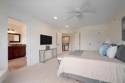 2536 McDaniel Avenue #402, Evanston, IL 60201 - Photo 24