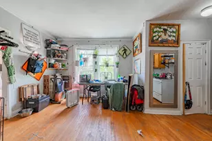 1414 W Pratt Blvd, Chicago, IL 60626 - Photo 2