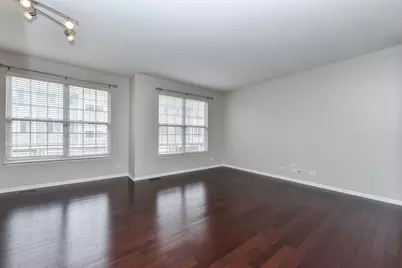 554 Declaration Lane, Aurora, IL 60502 - Photo 2