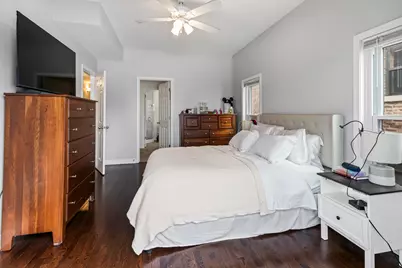 811 W Superior Street #4, Chicago, IL 60642 - Photo 14