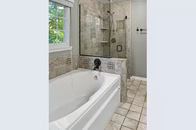 1213 Pennsbury Lane, Aurora, IL 60502 - Photo 16