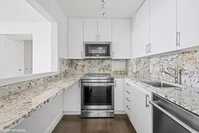 3600 N Lake Shore Drive #1914, Chicago, IL 60613 - Photo 4