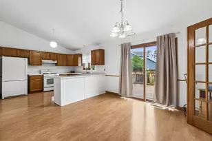 1520 Wicker St, Woodstock, IL 60098 - Photo 10