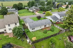 1520 Wicker St, Woodstock, IL 60098 - Photo 4