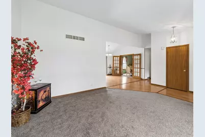 1520 Wicker Street, Woodstock, IL 60098 - Photo 6