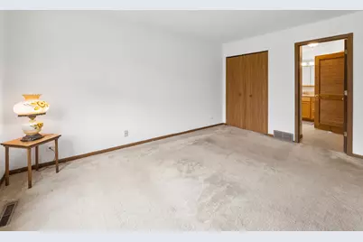 1520 Wicker Street, Woodstock, IL 60098 - Photo 16