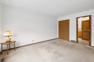 1520 Wicker St, Woodstock, IL 60098 - Photo 16