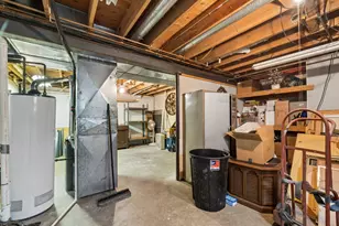 1520 Wicker St, Woodstock, IL 60098 - Photo 22