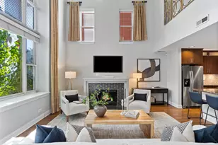 2843 N Lincoln Ave, Chicago, IL 60657 - Photo 2