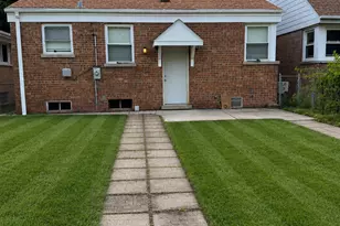 8057 S St Louis Ave, Chicago, IL 60652 - Photo 10