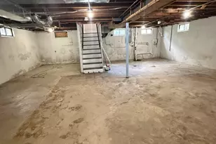 8057 S St Louis Ave, Chicago, IL 60652 - Photo 8