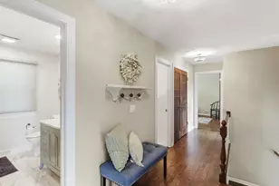 184 Spring Ave, Glen Ellyn, IL 60137 - Photo 14
