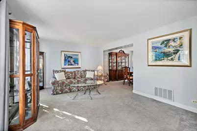 1093 W Stone Creek Circle, Crystal Lake, IL 60014 - Photo 4