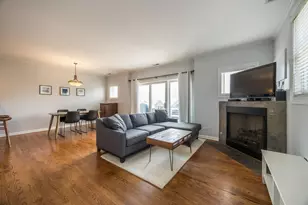 3401 N Racine Ave, Chicago, IL 60657 - Photo 2