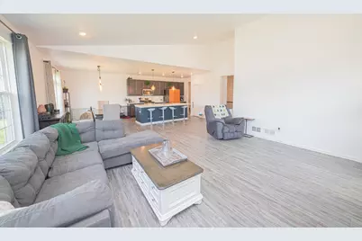 1112 Marion Court, Shorewood, IL 60404 - Photo 8