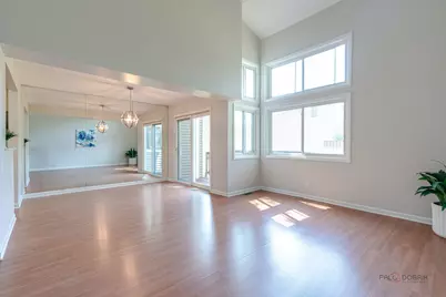 135 Brandywine Court, Vernon Hills, IL 60061 - Photo 12