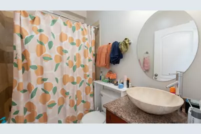 2046 W Touhy Avenue #1, Chicago, IL 60645 - Photo 8
