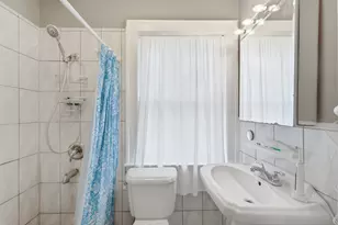 3829 W Addison St, Chicago, IL 60618 - Photo 24