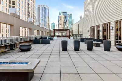 530 N Lake Shore Drive #2005, Chicago, IL 60611 - Photo 8