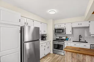 1530 Sunrise Dr, Dekalb, IL 60115 - Photo 10