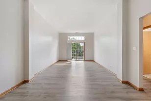 2405 Wilton Ln, Aurora, IL 60502 - Photo 4