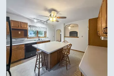 105 W High Street, Orangeville, IL 61060 - Photo 4