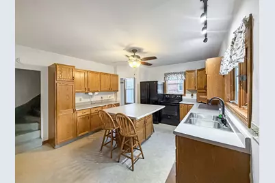 105 W High Street, Orangeville, IL 61060 - Photo 6