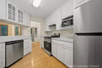 27W194 Emerson Court, Winfield, IL 60190 - Photo 8