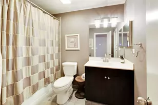 520 W Huron St, Chicago, IL 60654 - Photo 28