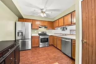 875 N Tamarac Blvd, Addison, IL 60101 - Photo 8