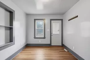 704 12th Ave, Sterling, IL 61081 - Photo 14