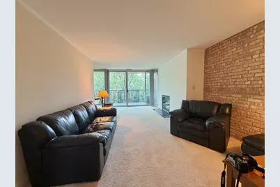5950 Oakwood Drive #3M, Lisle, IL 60532 - Photo 2