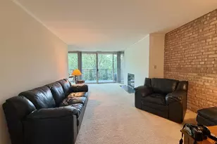 5950 Oakwood Dr, Lisle, IL 60532 - Photo 2