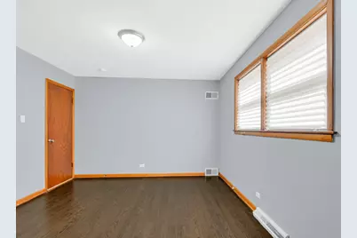 2119 S Grove Street, Blue Island, IL 60406 - Photo 14