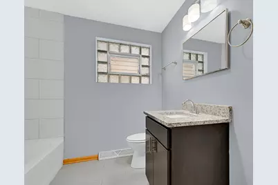 2119 S Grove Street, Blue Island, IL 60406 - Photo 10