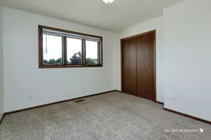 14826 Ridgewood Dr, Oak Forest, IL 60452 - Photo 24