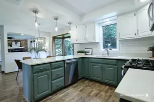 14826 Ridgewood Dr, Oak Forest, IL 60452 - Photo 14