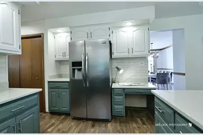 14826 Ridgewood Drive, Oak Forest, IL 60452 - Photo 16