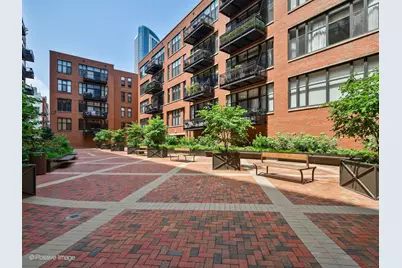 [Address not provided], Chicago, IL 60654 - Photo 2