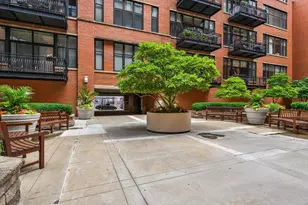 [Address not provided], Chicago, IL 60654 - Photo 26