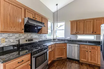 732 Wildflower Circle, Naperville, IL 60540 - Photo 14