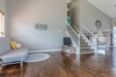 732 Wildflower Circle, Naperville, IL 60540 - Photo 8