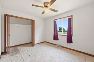 2961 W 2000S Rd, Kankakee, IL 60901 - Photo 16