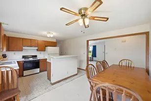 2961 W 2000S Rd, Kankakee, IL 60901 - Photo 2