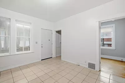 4340 N Drake Avenue, Chicago, IL 60618 - Photo 14