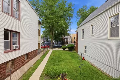 4340 N Drake Avenue, Chicago, IL 60618 - Photo 22
